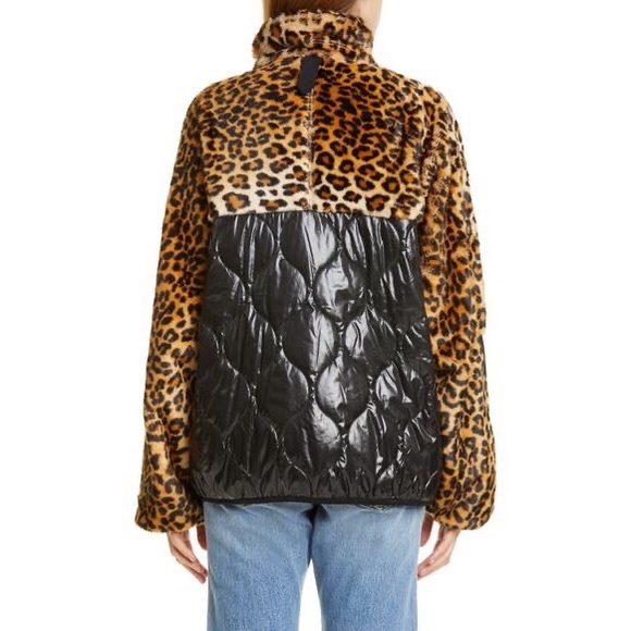 Sandy Liang Dean Leopard Print Fleece - Picture 4 of 5